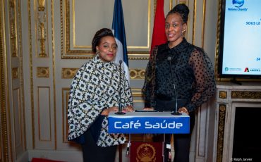 Rachel SUMBU, Fondatrice IWA et Audrey-Aurore NGUANZA, Mentee <br>Ambassade de l'Angola en France <br>Paris, France